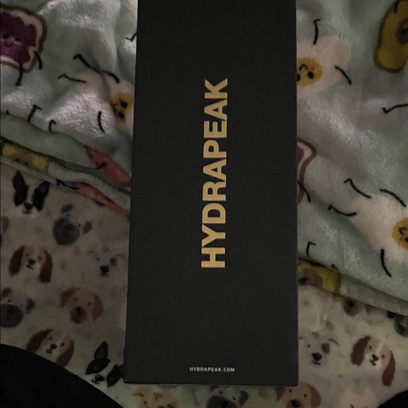 Hydrapeak classics Sparkling 25 ounce Purple Tumbler with Pink Accents - Picture 11 of 11